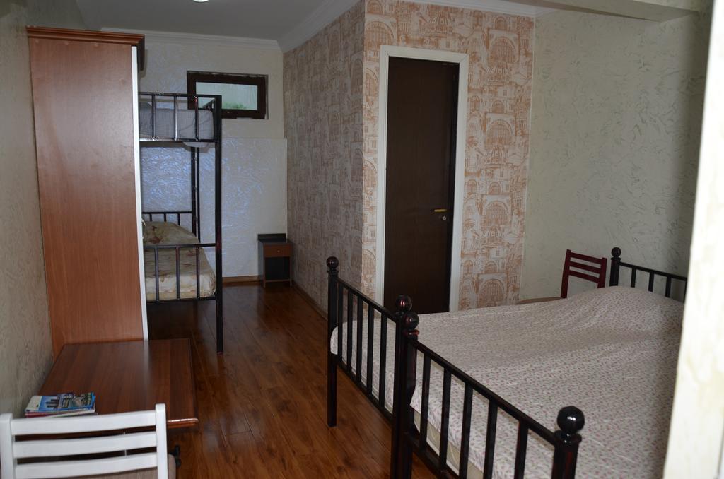 Tj Guest House マヒンジャウリ エクステリア 写真